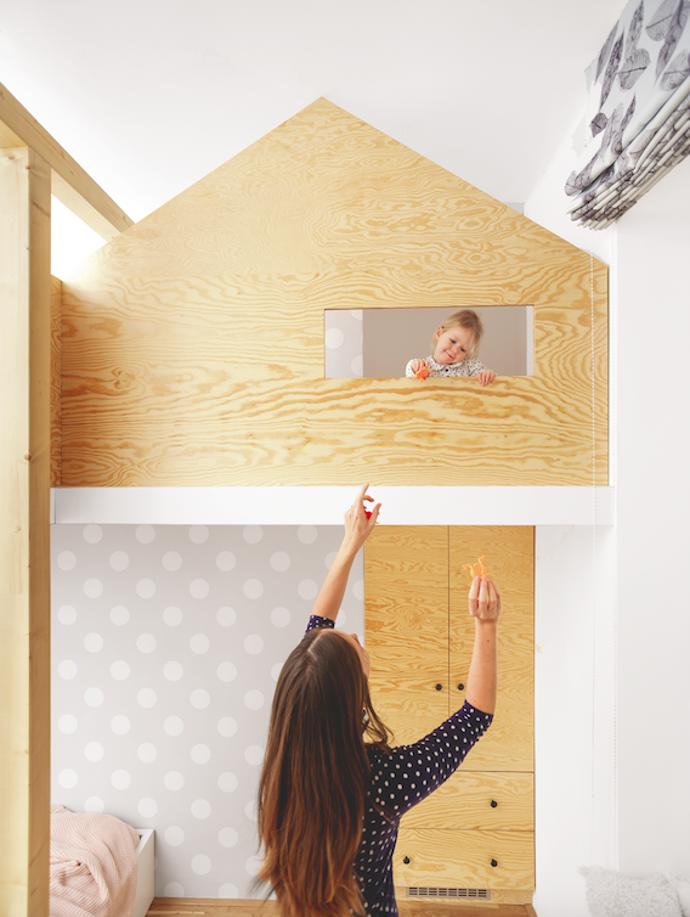 Z herny k vysněnému dětskému pokoji: Jak designérka proměnila tmavou místnost v dětský ráj.
Z herny k vysněnému dětskému pokoji: Jak designérka proměnila tmavou místnost v dětský ráj.