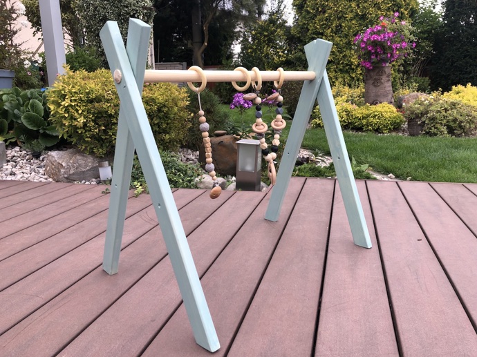 Galerie: Jak vyrobit dětskou hrazdičku Galerie: Jak vyrobit dětskou hrazdičku