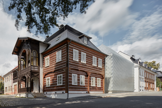 Kancelářské budovy v Novém Boru představují architekturu hodnou 21. století