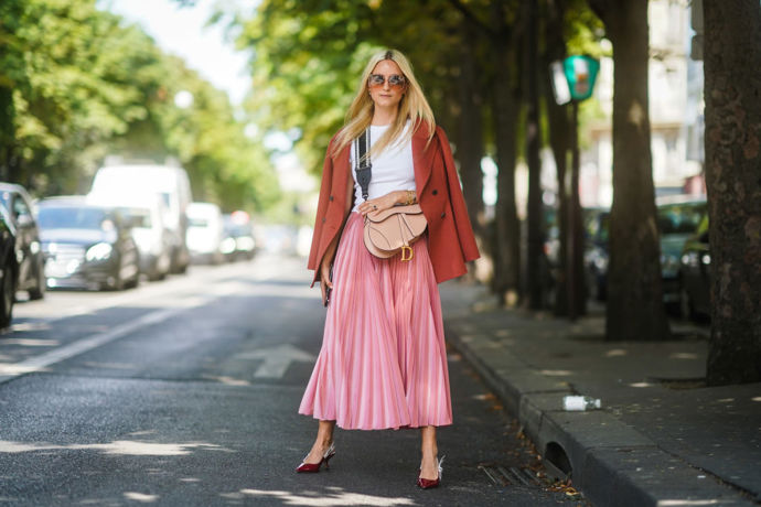 Trend midi sukně se sakem