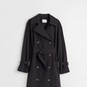 H&M, 1299 Kč
