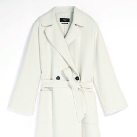 Weekend Max Mara, 17 300 Kč
