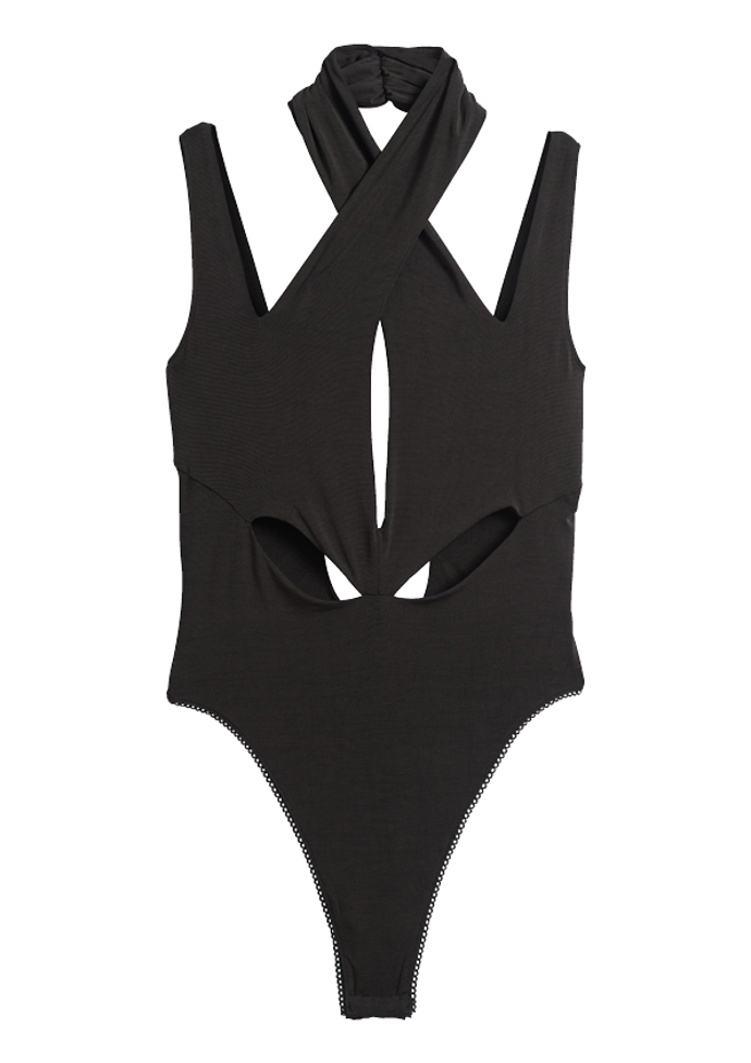 Romantická, nebo dominantní? Můžete být, jaká chcete — díky nové udržitelné kolekci od H&M. Romantická, nebo dominantní? Můžete být, jaká chcete — díky nové udržitelné kolekci od H&M.
