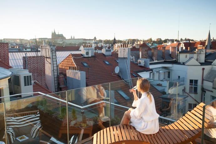 M Spa jsou božsky klidné relaxační lázně situované v nejvyšším patře hotelu Emblem.
M Spa jsou božsky klidné relaxační lázně situované v nejvyšším patře hotelu Emblem.