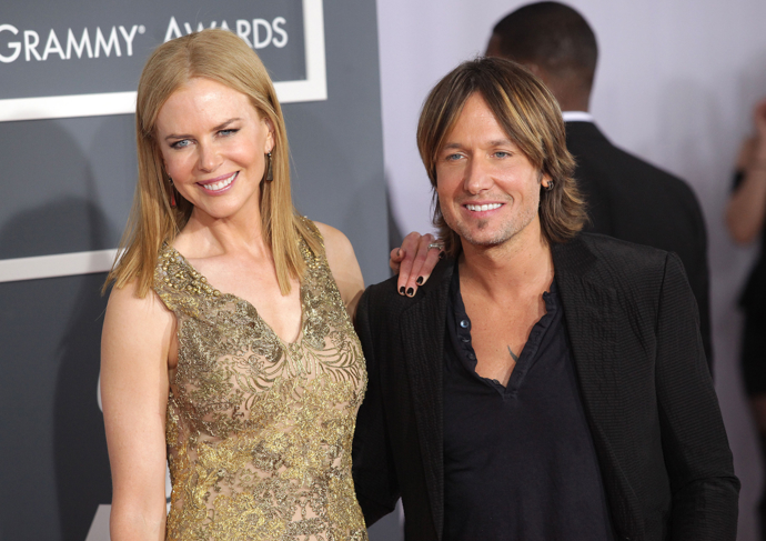 Ve vztahu Nicole Kidman a Keith Urbana je vyšší z páru právě oblíbená herečka. Nicole má totiž míry modelky a se svým vzrůstem 180 cm strčí i svého 178 cm vysokého manžela hravě do kapsy.
