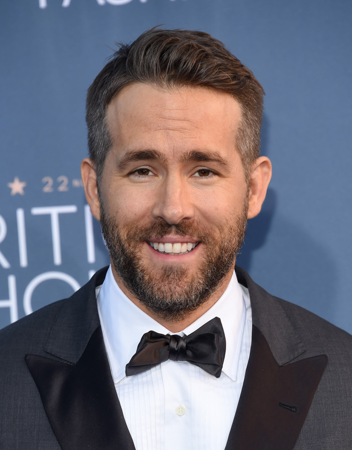 Ryan Reynolds je od roku 2012 šťastně ženatý s americkou herečkou a modelkou Blake Lively, se kterou má tři děti. Tvoří spolu jeden z nejvíce idylických párů Hollywoodu.
