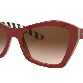 Prada (prodává Fokus optik), 5599 Kč
