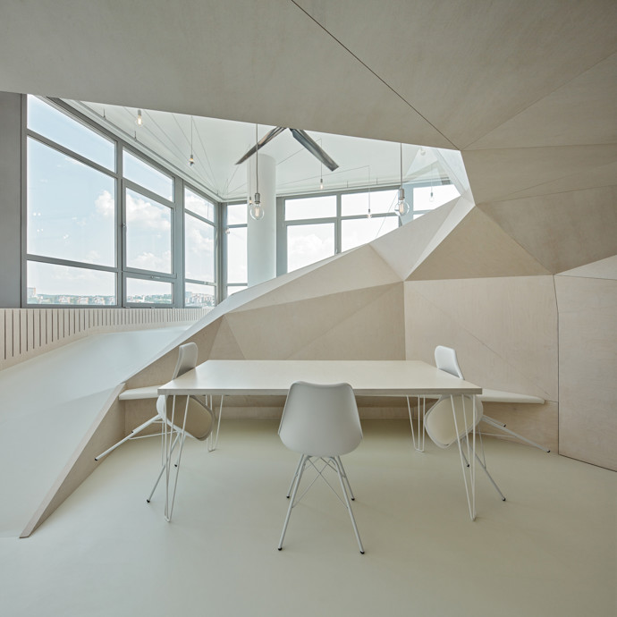 V areálu zlínské Baťovy továrny vznikl moderní loft V areálu zlínské Baťovy továrny vznikl moderní loft