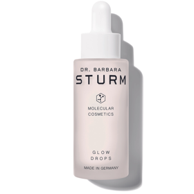 Rozjasňující sérum Glow Drops používá v létě místo make-upu, 

FAnn, 30 ml, 3640 Kč
