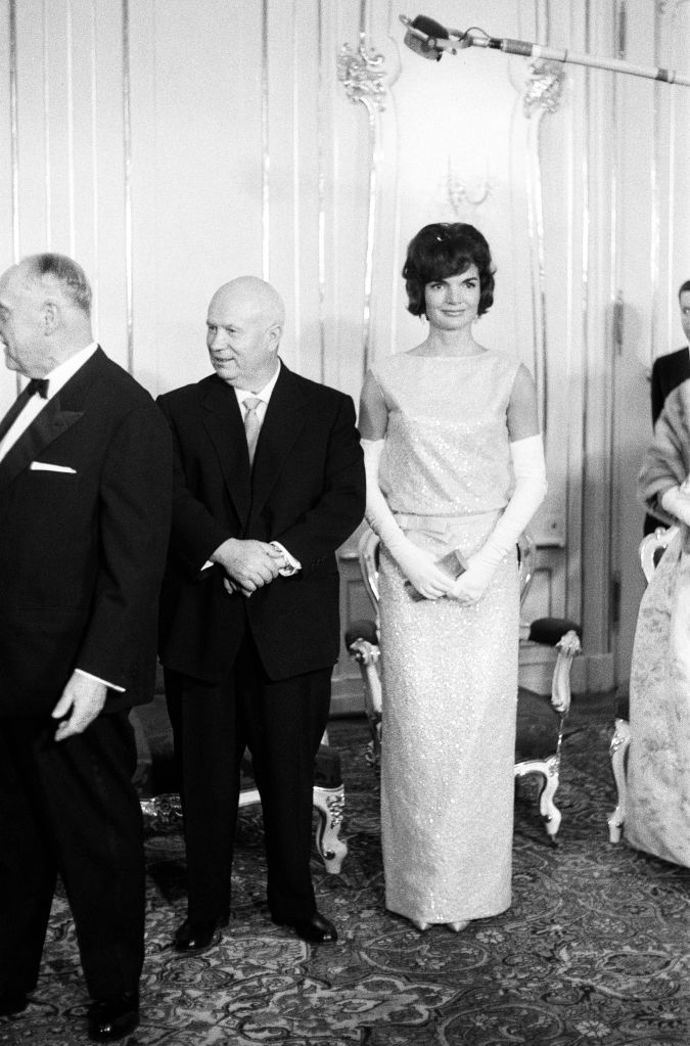 1961

V tomto roce Jackie Kennedy navštívila také Vídeň. 
