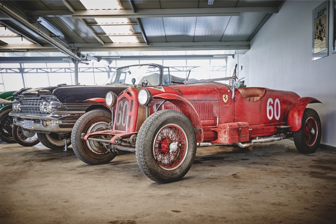 Vůz Alfa Romeo 8C ze série Monza, vítěz mnoha velkých cen

