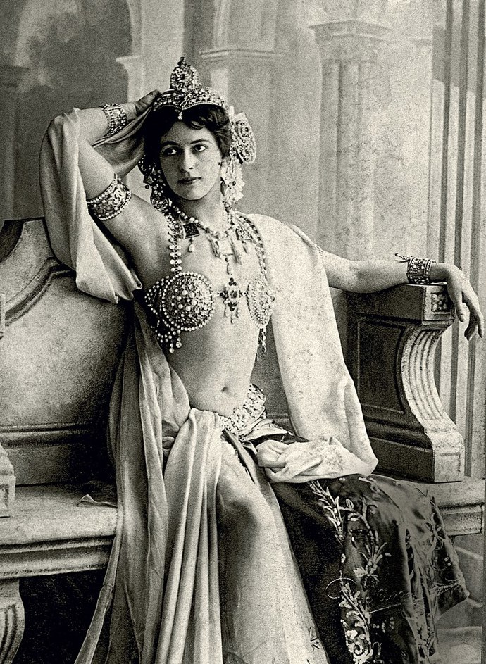 Rok 1906.
