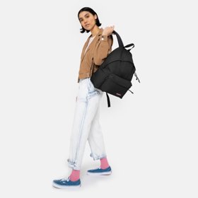 Eastpak, 1275 Kč
