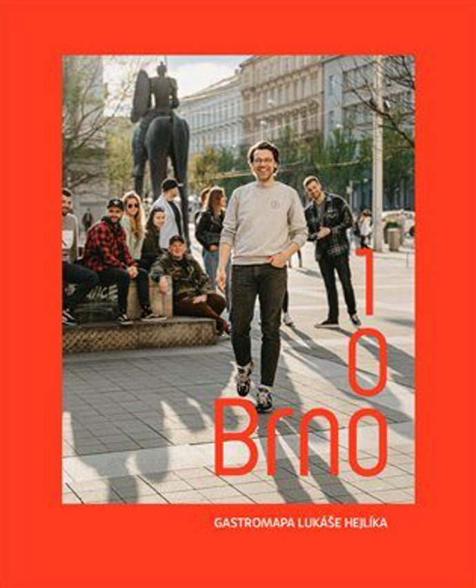100 Brno – Gastromapa Lukáše Hejlíka

A v Brně ještě chvilku zůstaneme. Jak už jsme zmiňovali, moravská metropole nejen hýří výletními tipy, ale také je plná zajímavých gastronomických míst. Ty nejlepší ve své knize shrnul „gastronaut“ Lukáš Hejlík. Pokud se tedy chcete v Brně dobře najíst, vychutnat si lahodnou kávu a potěšit své chuťové pohárky výborným dezertem, ponořte se do čtení knihy 100 Brno.
