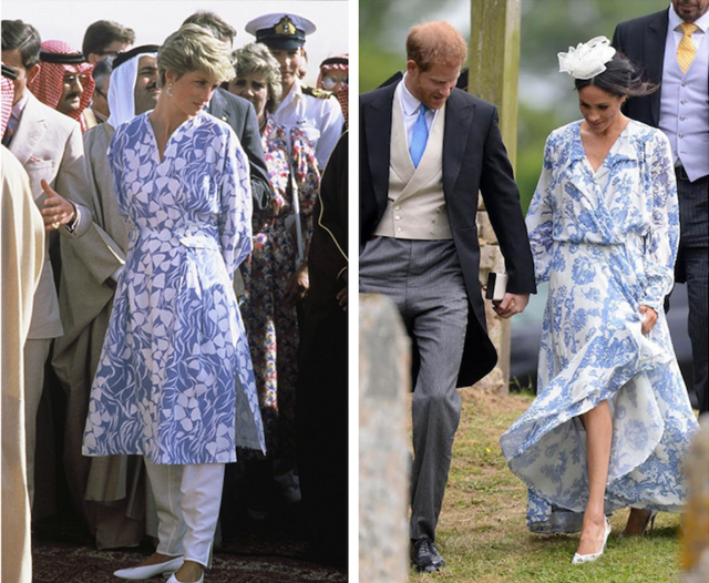 Bílé šaty s modrým potiskem vynesla princezna Diana při návštěvě Saudské Arábie v roce 1986. Podobné šaty oblékla také Meghan v roce 2018.
