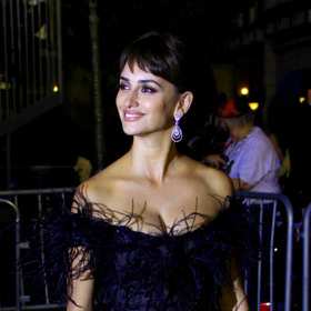 Penélope Cruz během let