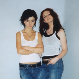 lesbické duo t.A.T.u.