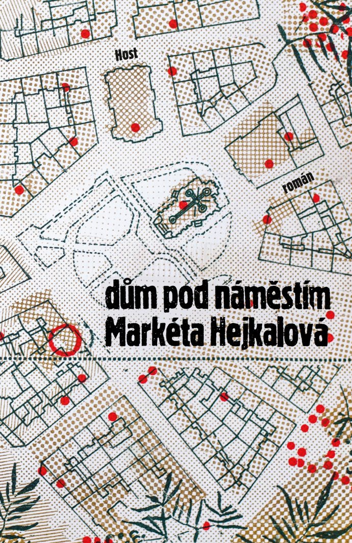 Nový román Markéty Hejkalové s názvem Dům pod náměstím je příběh jednoho domu v srdci malého města, který vypráví o své historii a lidech, kteří ho obývali a pracovali v něm, aby jejich prostřednictvím popsal i zlomové okamžiky našich dějin.
