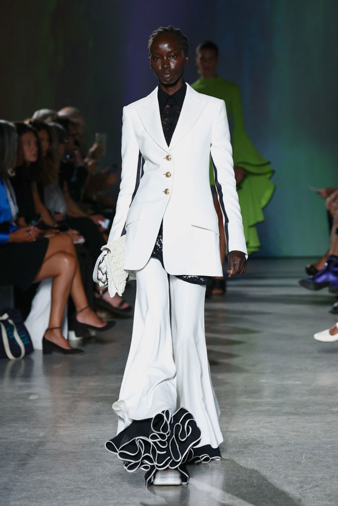 Proenza Schouler jaro/léto 2023
