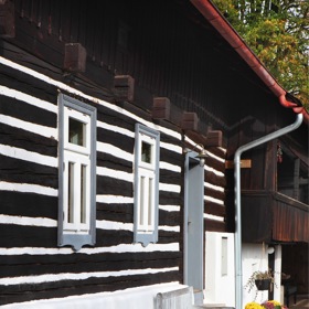 Chalupa z roku 1890 byla původně loveckou chatou
