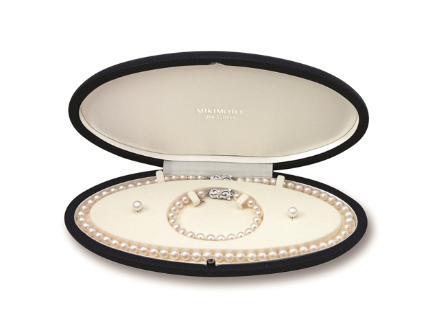 Mikimoto perly 
