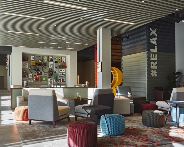 Reve Hotel