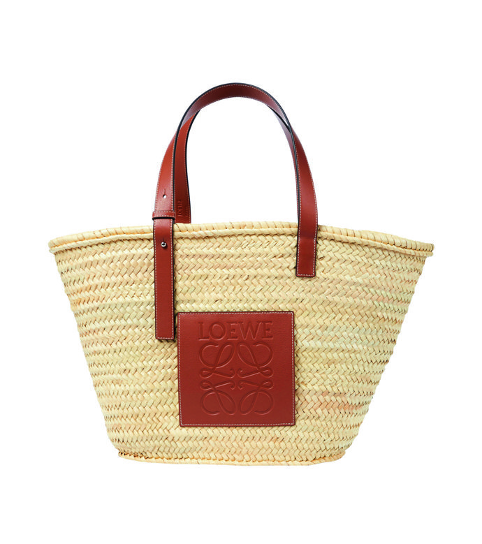 Košíková kabelka, Loewe, od 10500 Kč.
Košíková kabelka, Loewe, od 10500 Kč.