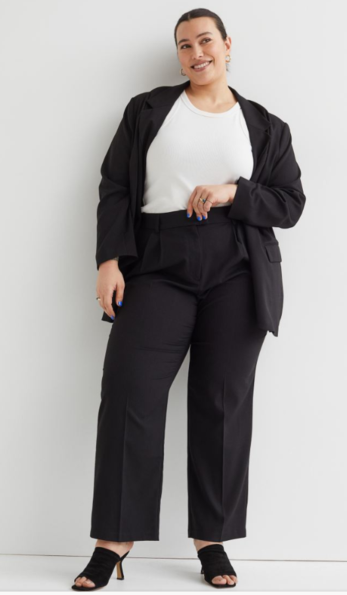 Elegantní kalhoty s vysokým pasem, 799 Kč, H&M, Zdroj. Archiv firmy.
Elegantní kalhoty s vysokým pasem, 799 Kč, H&M, Zdroj. Archiv firmy.