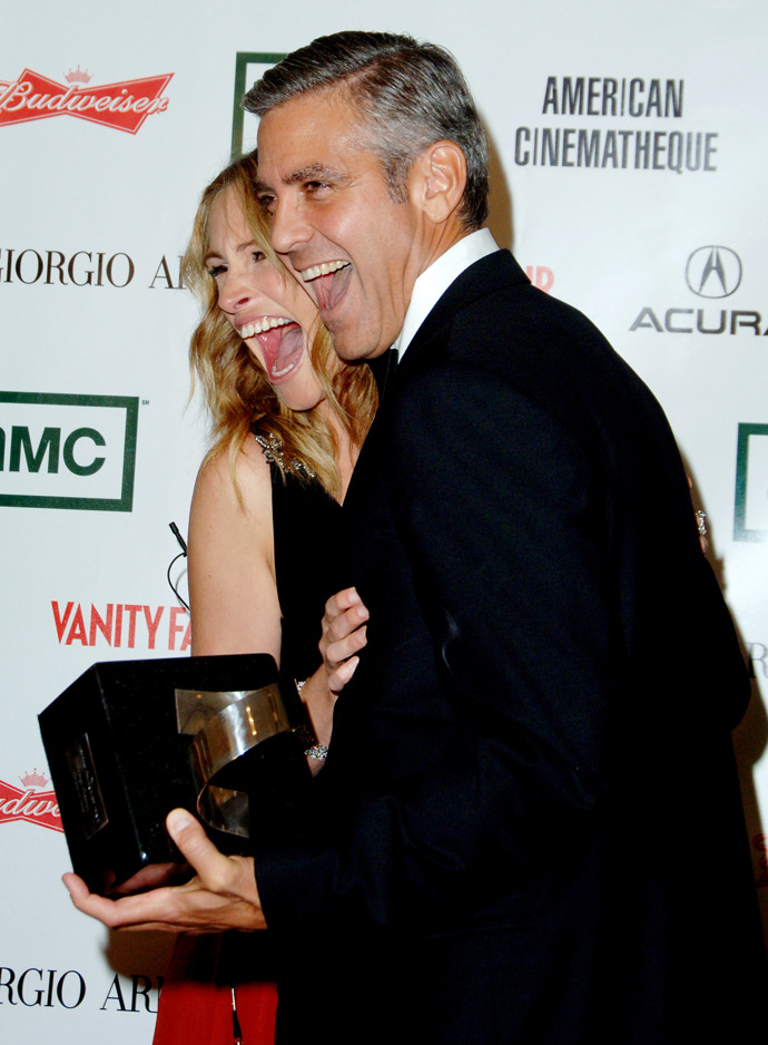 V roce 2006 získal George Clooney 21. výroční cenu American Cinematheque. A Julia Roberts samozřejmě byla u toho.
