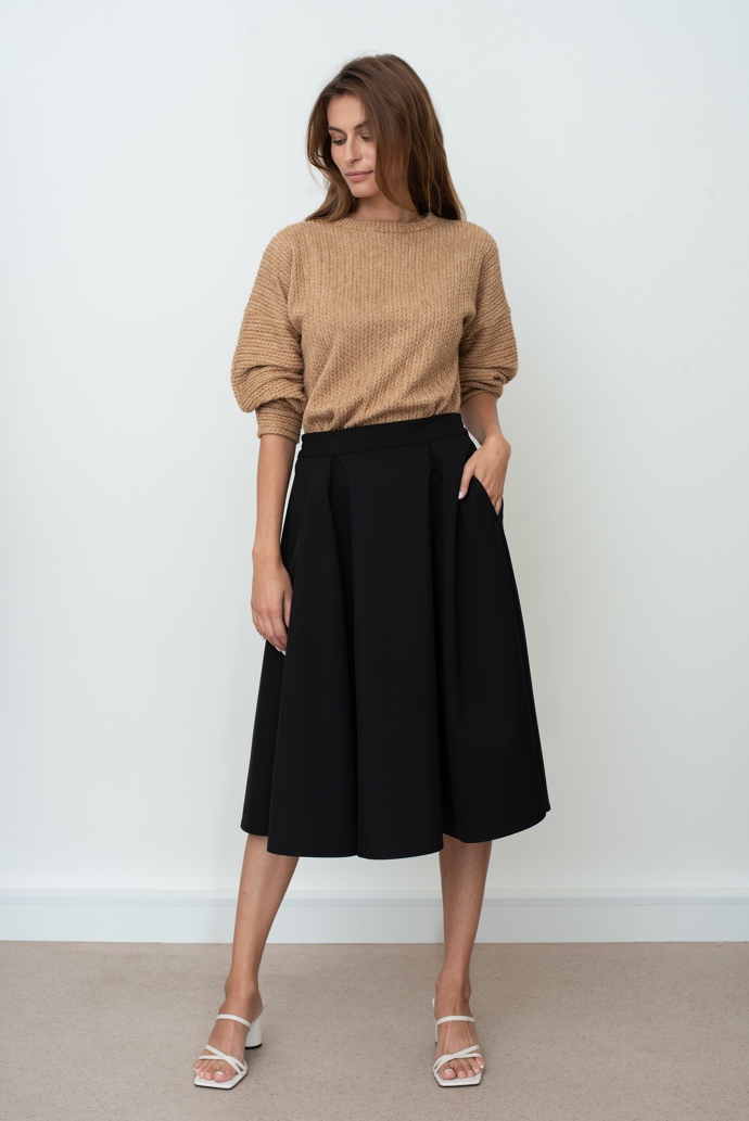 Svetr Rosie, 3290 Kč
Sukně Joslyn, 2990 Kč
vše Sophistic by Veronika
Svetr Rosie, 3290 Kč
Sukně Joslyn, 2990 Kč
vše Sophistic by Veronika