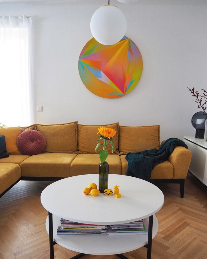 Galerie: S akátem pod okny Galerie: S akátem pod okny
