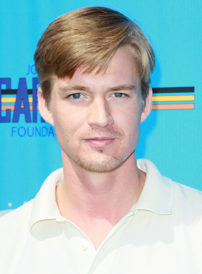 Mason Gamble dnes

Jakmile skončil s hraním, vrátil se do školy a získal titul v oblasti přírodních věd, kterým se dodnes věnuje.
