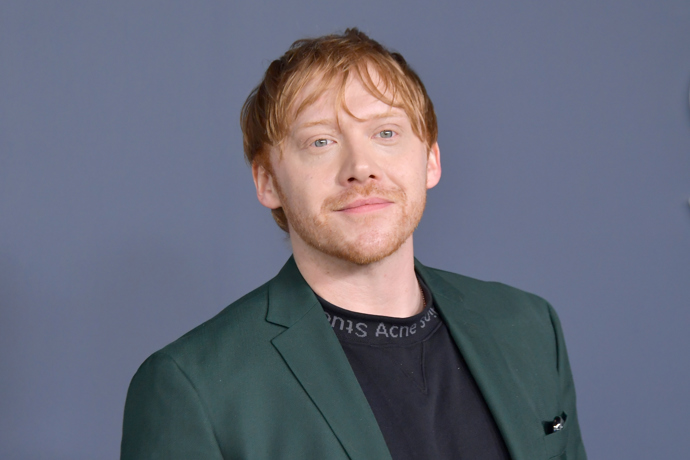 Rupert Grint dnes

Obličeje dnes dělá především na svou dvouletou dcerou Wednesday. Vedle toho stále hraje, dlouhodobě například v seriálu Servant.

