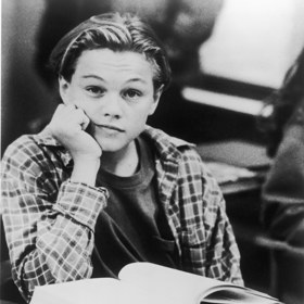 Growing Pains (1992)

Svou jedinou větší seriálouvou roli si zahrál v roce 1992 v Growing Pains. Od té doby v žádném seriálu neúčinkoval.
