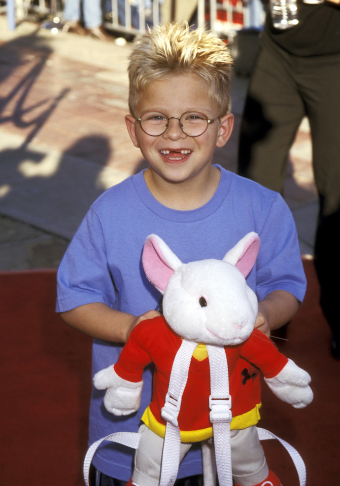 Jonathan Lipnicki jako dítě

Jistě si ho pamatujete jako bráchu myšáka Stuarta Littla, což je role, kterou se proslavil.
