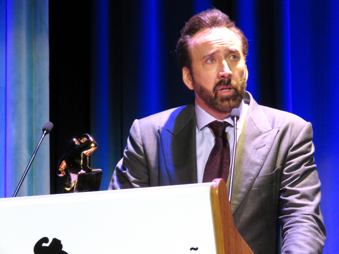 Nicolas Cage během let