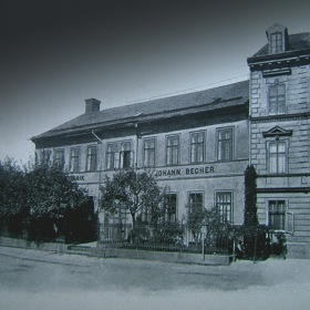 Továrna na výrobu Becherovky na Steinberkách
