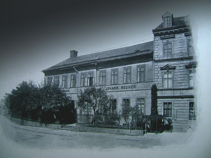 Továrna na výrobu Becherovky na Steinberkách
Továrna na výrobu Becherovky na Steinberkách