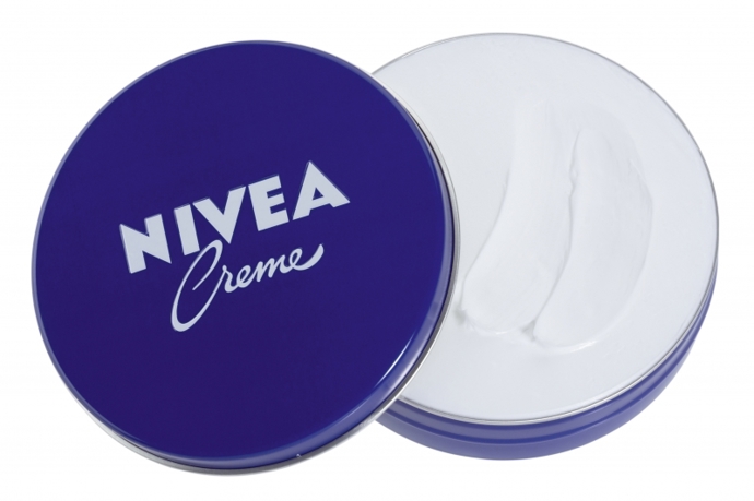 Univerzální krém Nivea Creme, Nivea, 75 ml, 60 Kč
Univerzální krém Nivea Creme, Nivea, 75 ml, 60 Kč