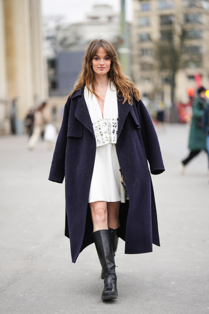 Perfektní, a především nositelný, outfit.
Perfektní, a především nositelný, outfit.