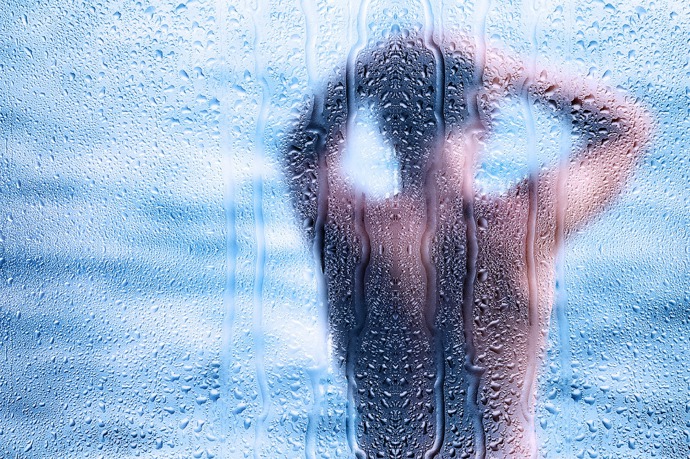 Sny o nahotě se zdají těm, kteří se cítí zranitelní. Rovněž to může souviset s pocitem křivdy, možná se cítíte neprávem nařčení.
Sny o nahotě se zdají těm, kteří se cítí zranitelní. Rovněž to může souviset s pocitem křivdy, možná se cítíte neprávem nařčení.