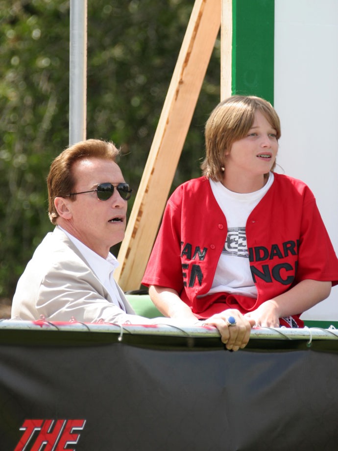 Arnold Schwarzenegger se synem Patrickem v roce 2006.
