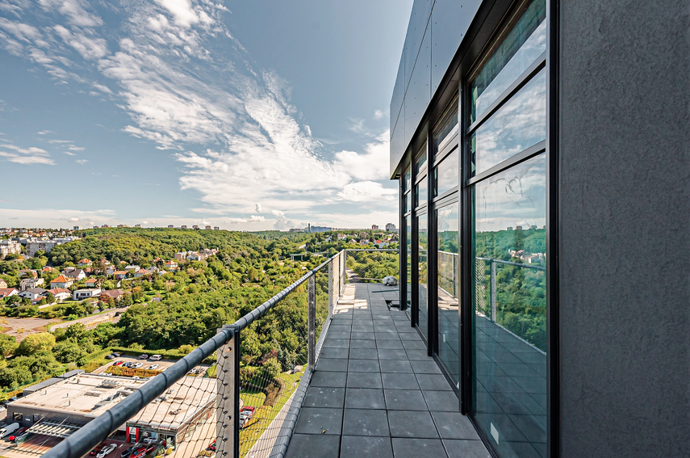 Galerie: Pražský moderní penthouse Galerie: Pražský moderní penthouse
