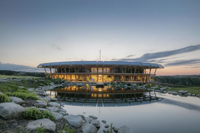 Panorama Golf Resort

Dopřejte si relaxační pobyt v nádherném a klidném prostředí. Všechna moderní wellness zařízení, vodní atrakce, thajské masáže a zázemí na nejvyšší úrovni jsou pro vás nachystány. Vaše pohodlí je pro nás prioritou, celkový počet návštěvníků Panorama Wellness v daný moment je proto vždy omezen.
