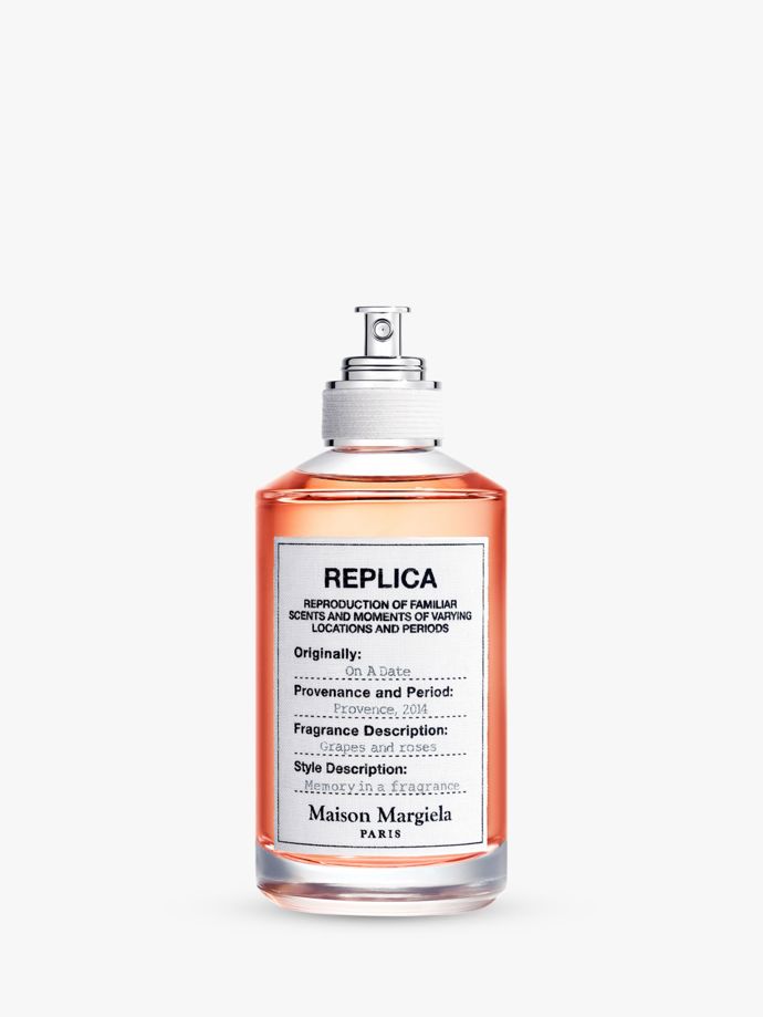Replica On A Date, Maison Margiela, 100 ml, 2805 Kč
Replica On A Date, Maison Margiela, 100 ml, 2805 Kč