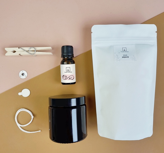 Naplánujte si společný večer a darujte své lásce drobnost v podobě DIY SET VONNÉ SVÍČKY TY A JÁ od Tvoje Svíčka, kterou sami vyrobíte.
Prodejní cena vč. 120ml skleničky je 255 Kč
Naplánujte si společný večer a darujte své lásce drobnost v podobě DIY SET VONNÉ SVÍČKY TY A JÁ od Tvoje Svíčka, kterou sami vyrobíte.
Prodejní cena vč. 120ml skleničky je 255 Kč