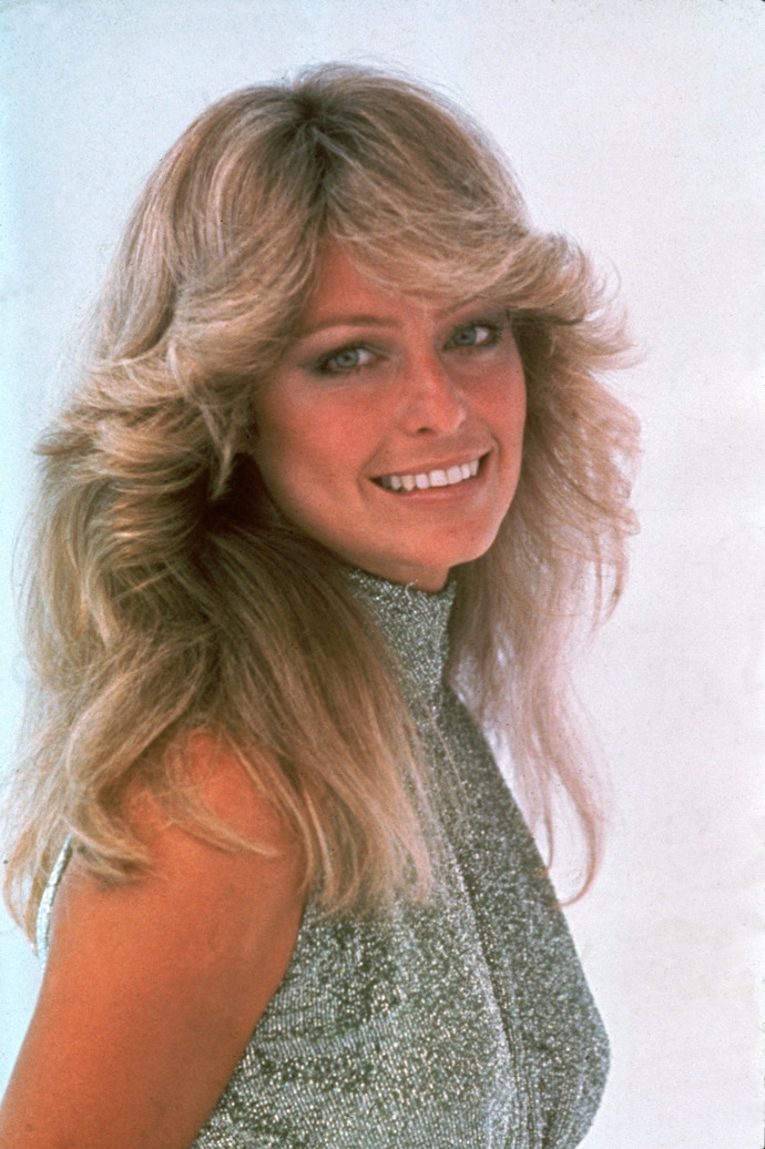 Herečka Farrah Fawcett a přirozené, ani moc tlusté, ani moc tenké, obočí, které bylo trendem v 70. letech.
