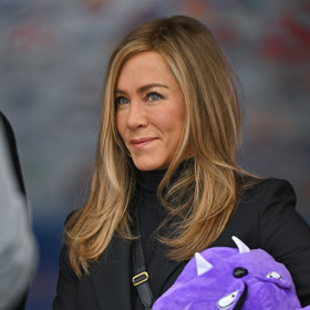 Sestříhané vlasy podle Jennifer Aniston jsou vždy dobrou volbou. 
