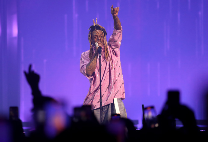 Lil Wayne: epilepsie

Rapper v březnu 2013 odhalil, že má epilepsii – neurologickou poruchu charakterizovanou záchvaty.
