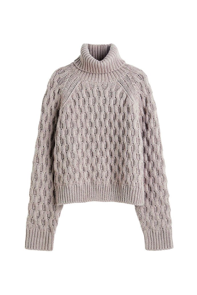 Pletený svetr s rolákem, H&M, 899 Kč
Pletený svetr s rolákem, H&M, 899 Kč